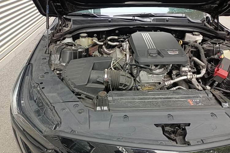 Used Cadillac CT5 2023 28T Luxury Edition (Standard Version) Engine Bay Right