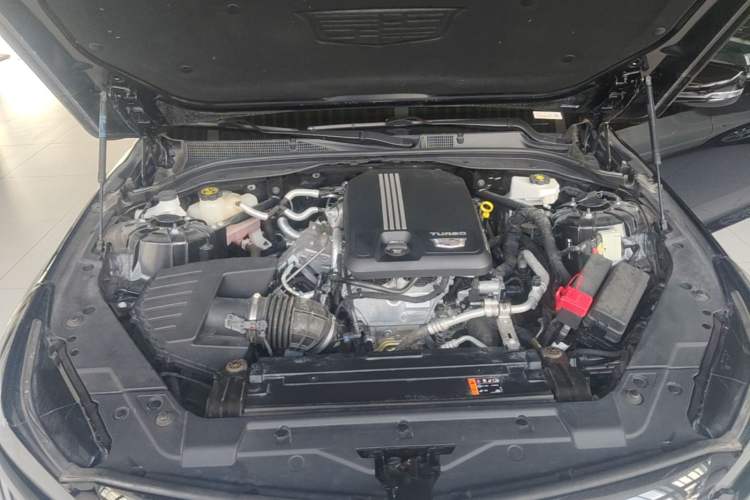 Used Cadillac CT5 2023 28T Luxury Edition (Standard Version) Engine Bay