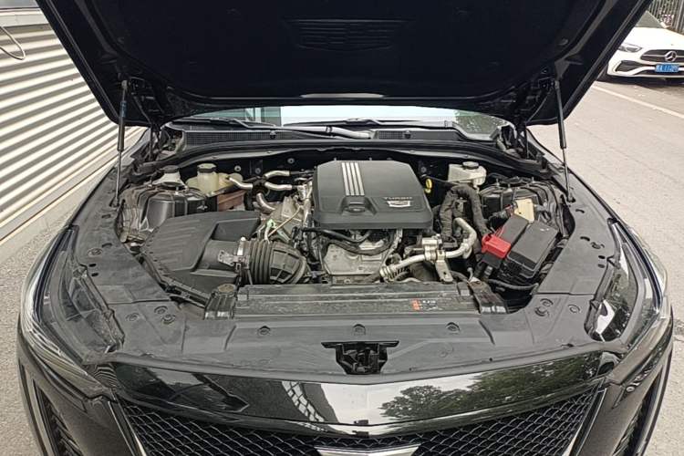 Used Cadillac CT5 2023 28T Luxury Edition (Standard Version) Engine Bay
