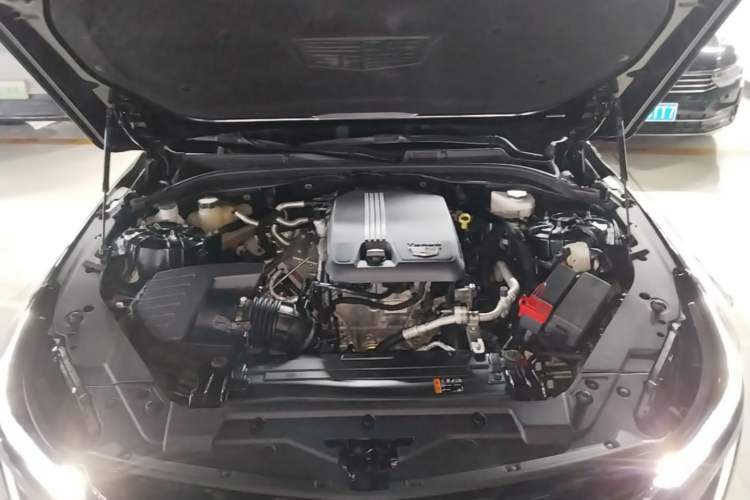 Used Cadillac CT5 2023 28T Luxury Edition (Standard Version) Engine Bay