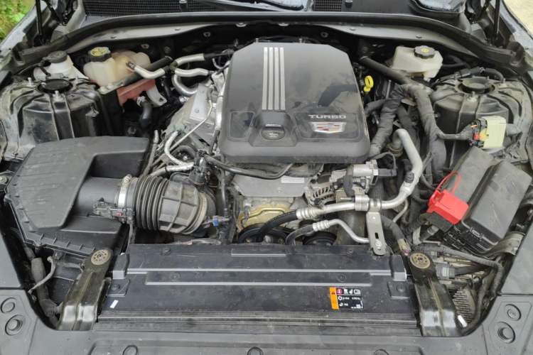 Used Cadillac CT5 2023 28T Prestige Model Engine Bay