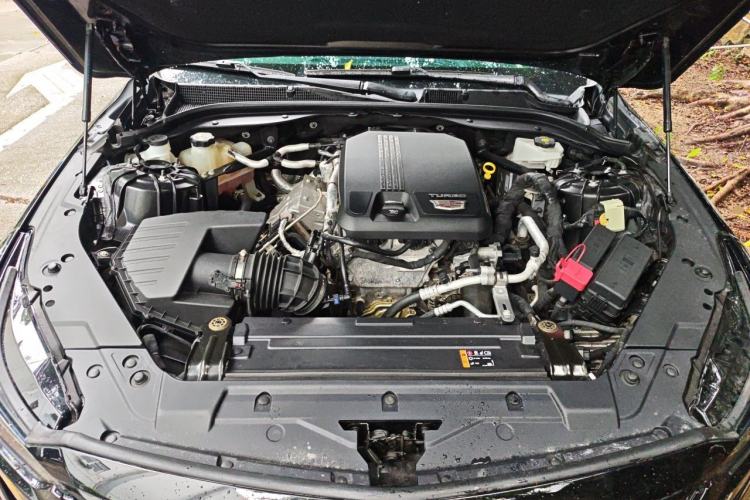 Used Cadillac CT5 2023 28T Luxury Edition (Standard Version) Engine Bay