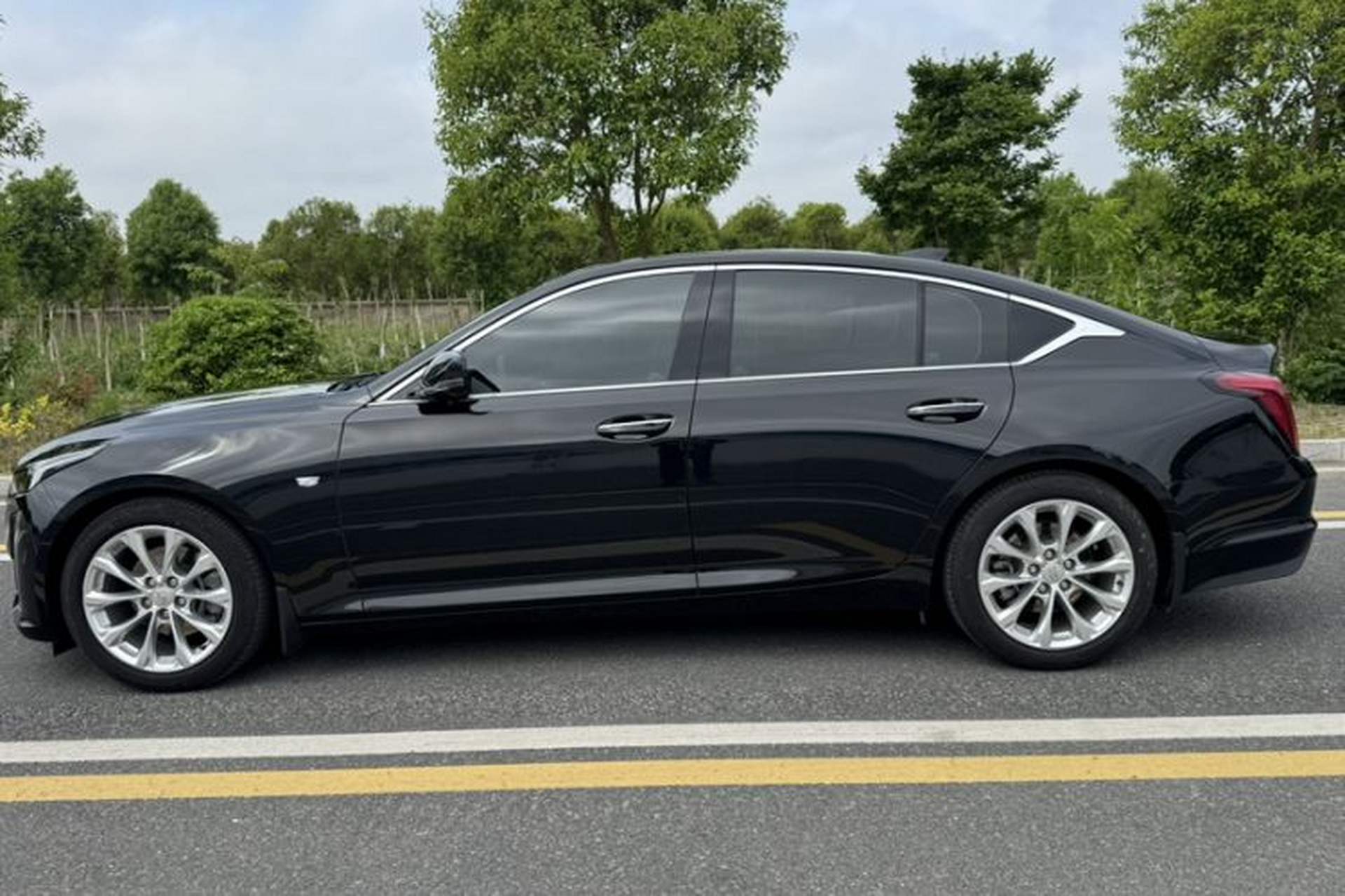 Used Cadillac CT5 2023 28T Luxury Edition (Standard Version) Exterior 1