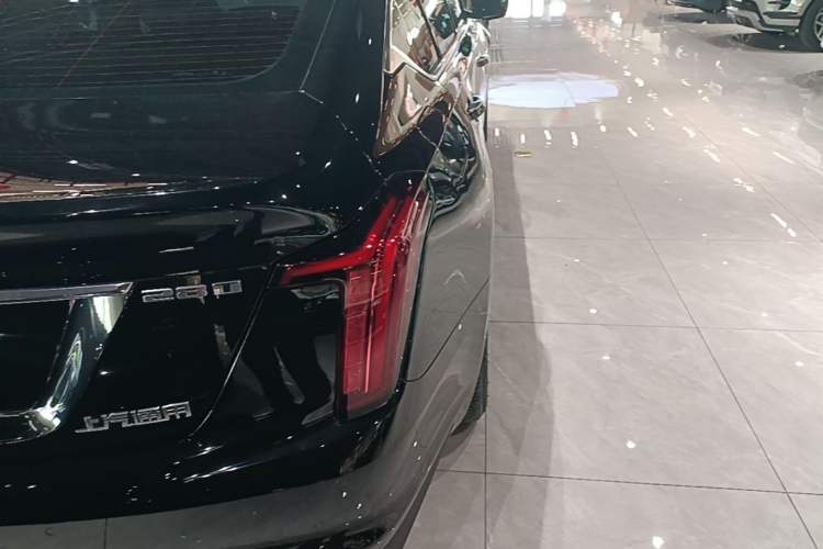 Used Cadillac CT5 2023 28T Luxury Edition (Standard Version) Exterior 3