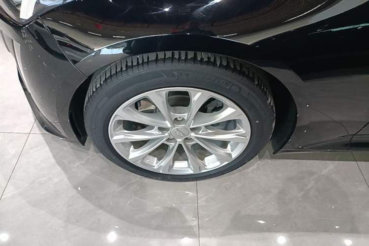 Used Cadillac CT5 2023 28T Luxury Edition (Standard Version) Exterior 4