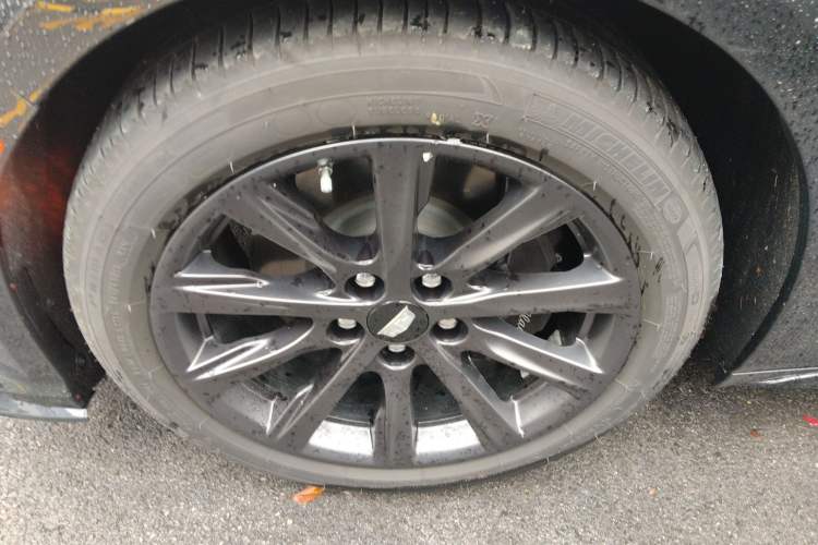 Used Cadillac CT5 2023 28T Prestige Model Exterior 4