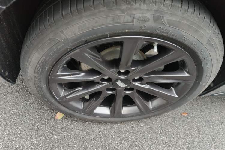 Used Cadillac CT5 2023 28T Prestige Model Exterior 5