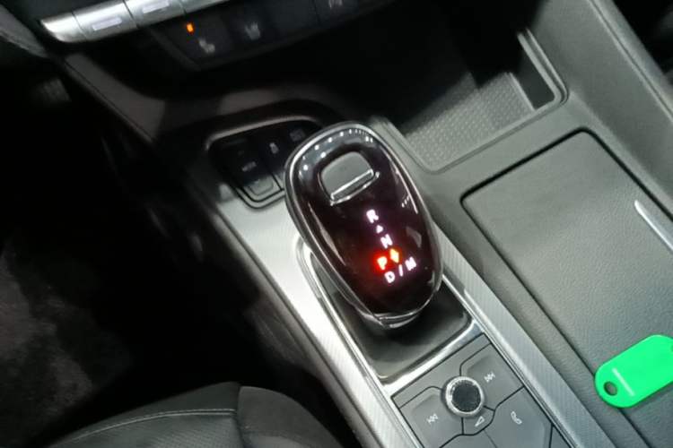 Used Cadillac CT5 2023 28T Luxury Edition (Standard Version) Gear Lever