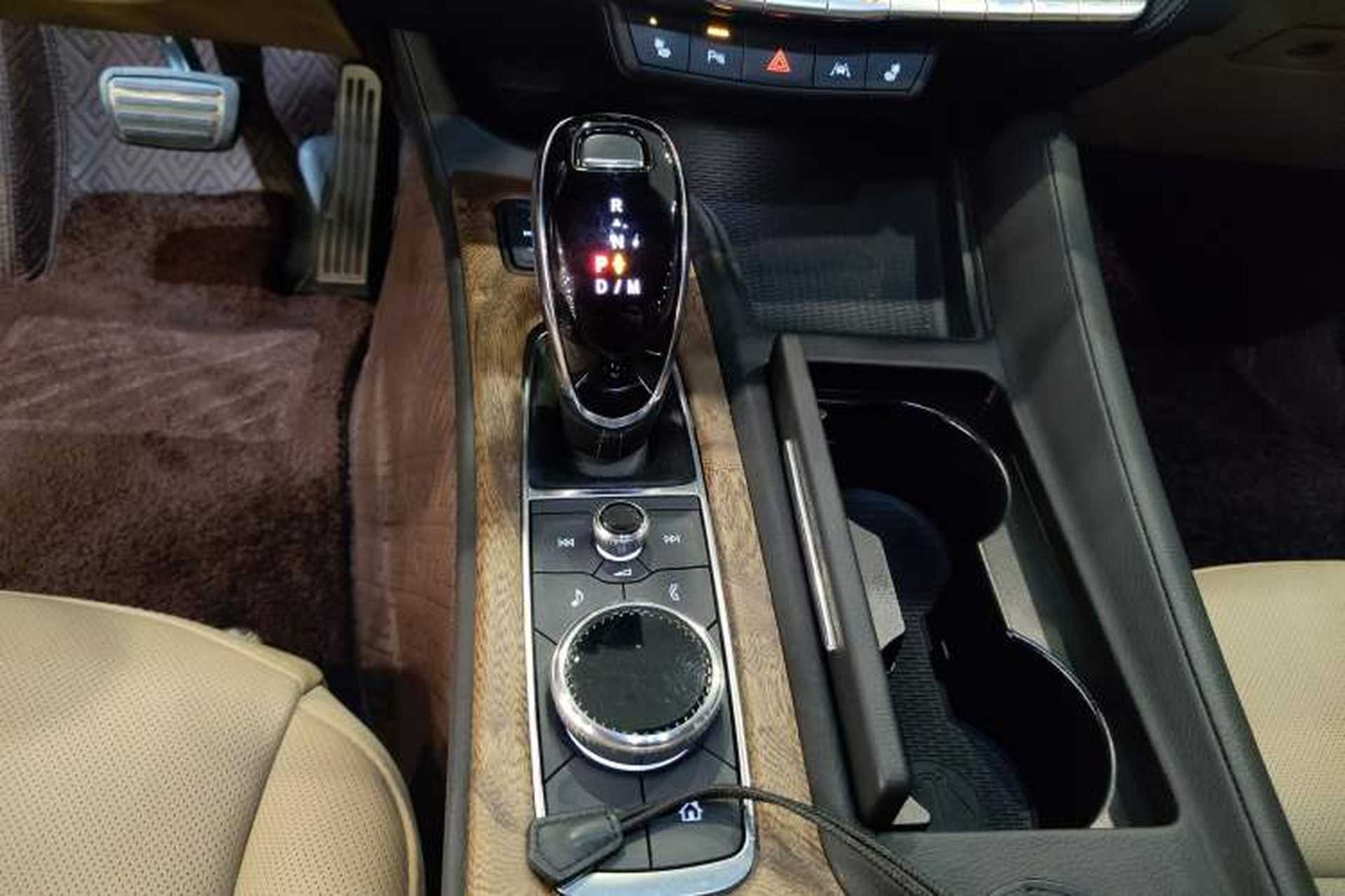 Used Cadillac CT5 2023 28T Prestige Model Gear Lever