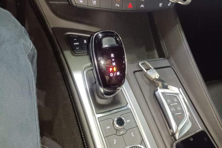 Used Cadillac CT5 2023 28T Luxury Edition (Standard Version) Gear Lever