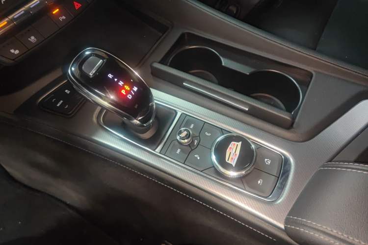 Used Cadillac CT5 2023 28T Luxury Edition (Standard Version) Gear Lever