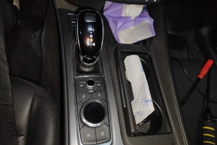 Used Cadillac CT5 2023 28T Luxury Edition (Standard Version) Gear Lever