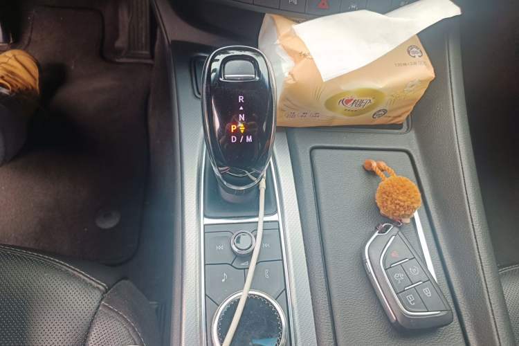 Used Cadillac CT5 2023 28T Luxury Edition (Standard Version) Gear Lever