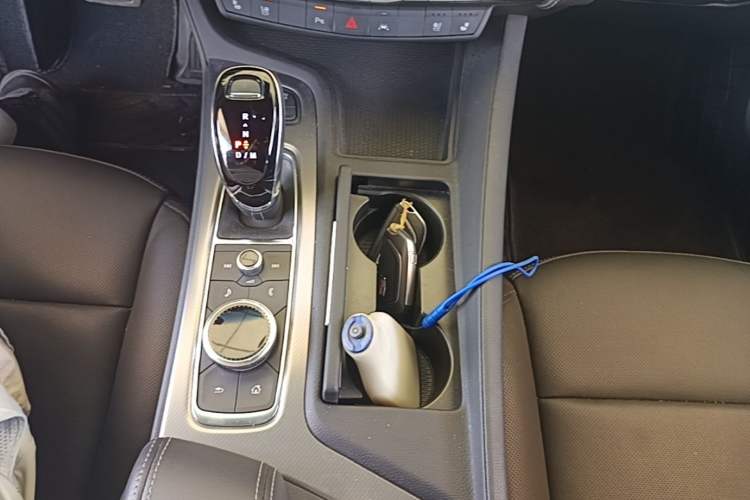 Used Cadillac CT5 2023 28T Luxury Edition (Standard Version) Gear Lever