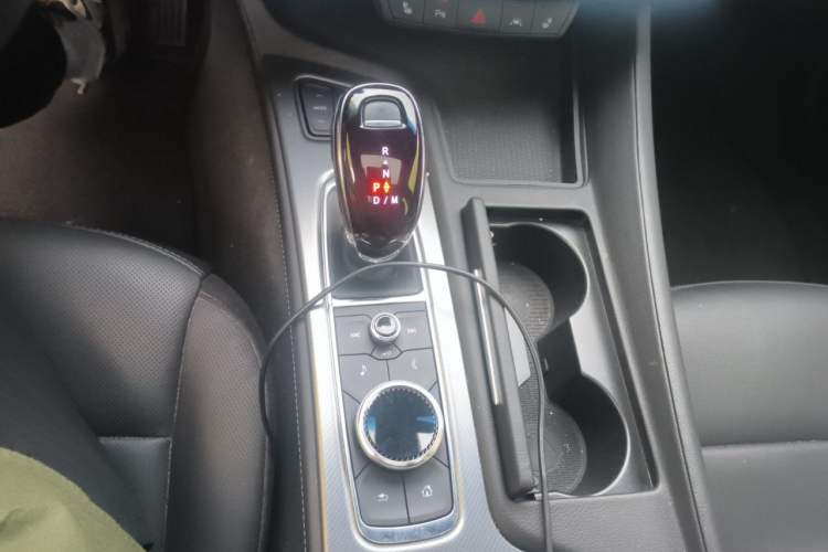 Used Cadillac CT5 2023 28T Prestige Model Gear Lever