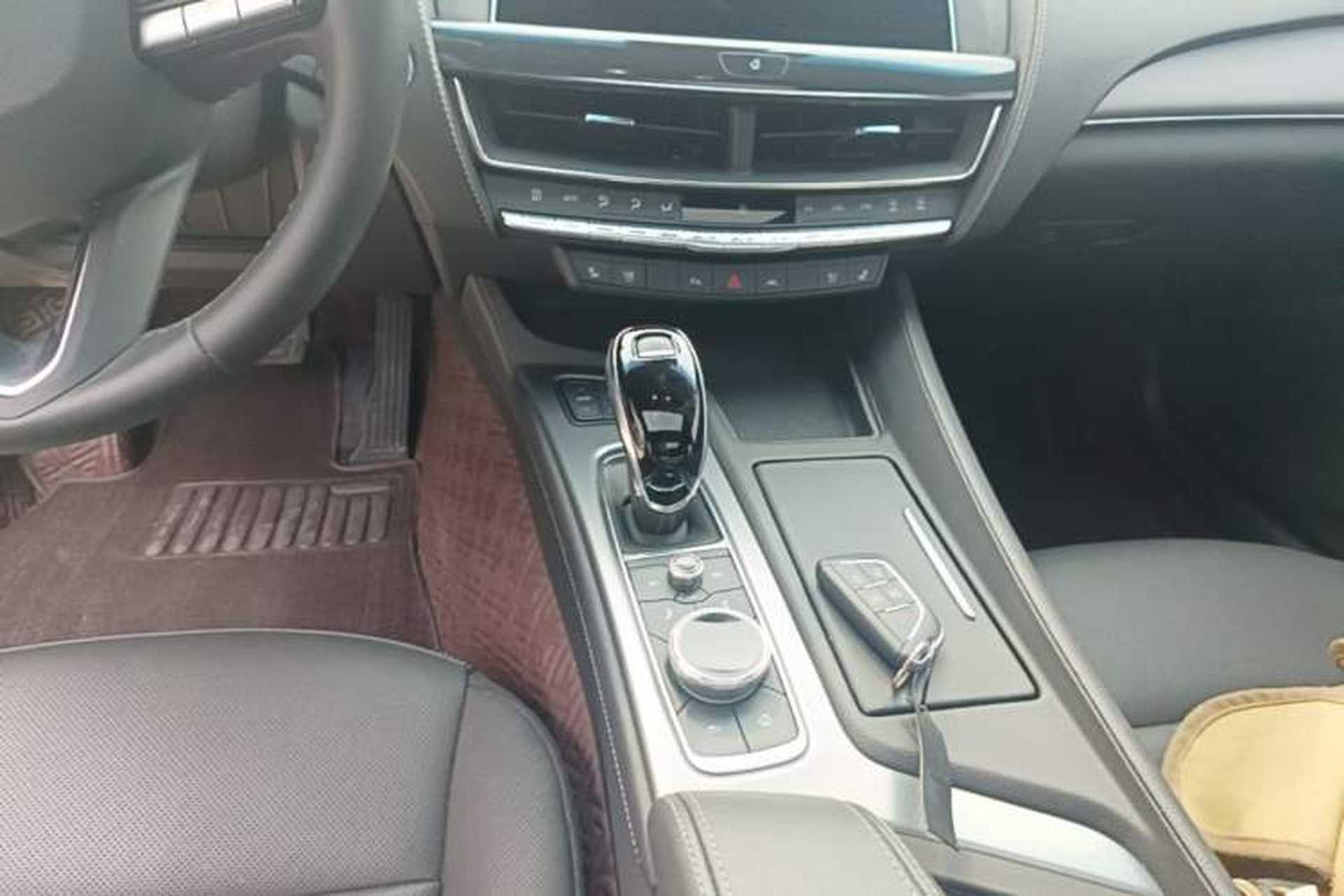 Used Cadillac CT5 2023 28T Luxury Edition (Standard Version) Gear Lever