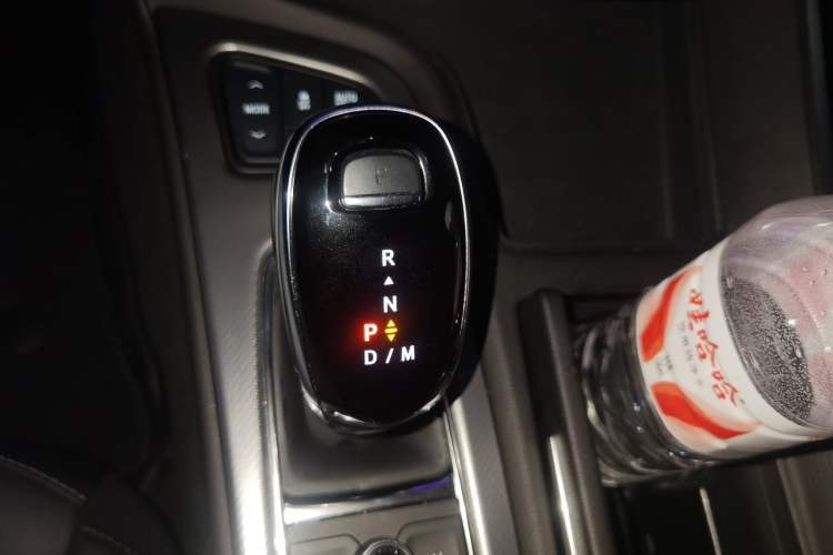 Used Cadillac CT5 2023 28T Prestige Model Gear Lever