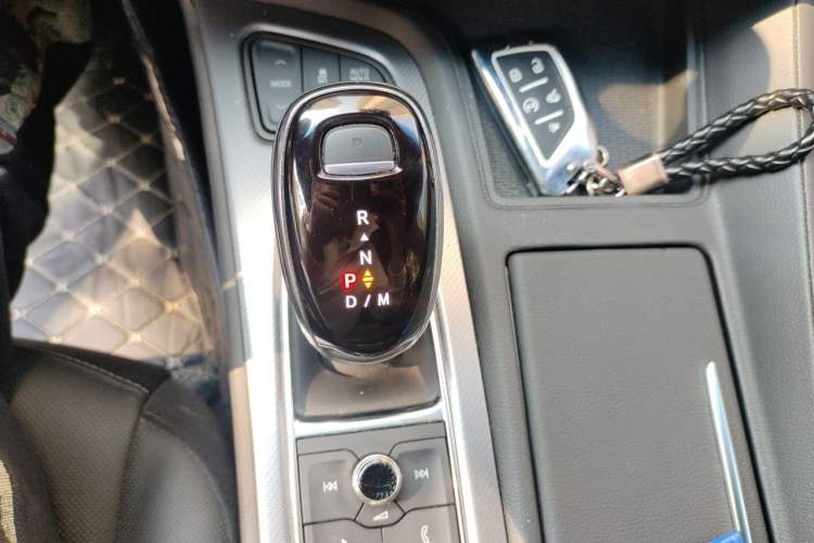 Used Cadillac CT5 2023 28T Luxury Edition (Standard Version) Gear Lever