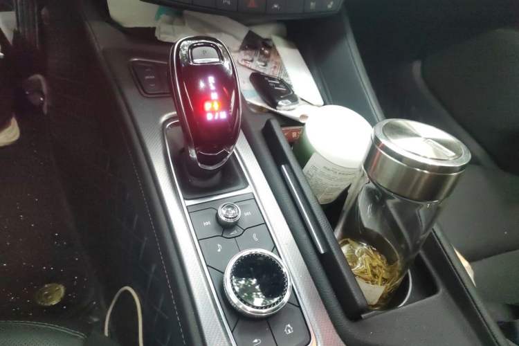 Used Cadillac CT5 2023 28T Luxury Edition (Standard Version) Gear Lever