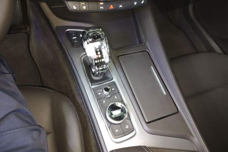Used Cadillac CT5 2023 28T Luxury Edition (Standard Version) Gear Lever