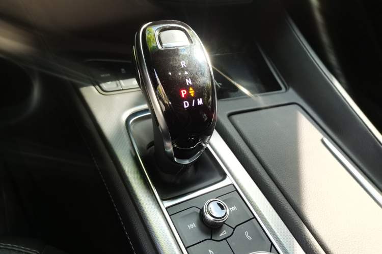 Used Cadillac CT5 2023 28T Prestige Model Gear Lever