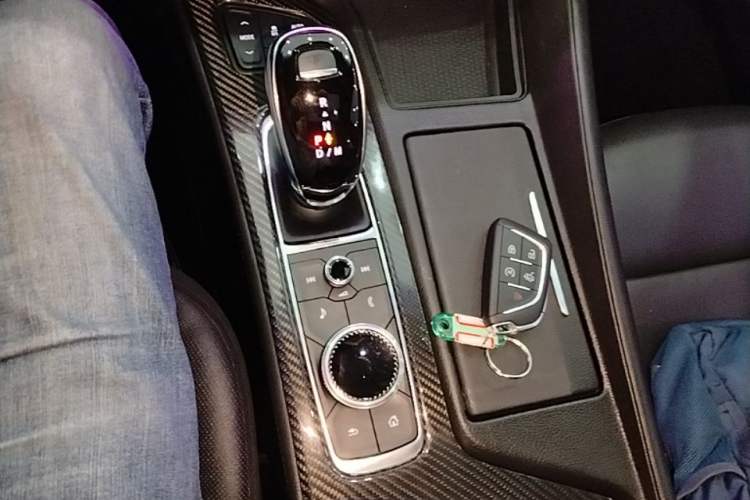 Used Cadillac CT5 2023 28T Prestige Model Gear Lever