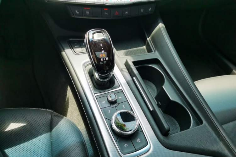 Used Cadillac CT5 2023 28T Luxury Edition (Standard Version) Gear Lever