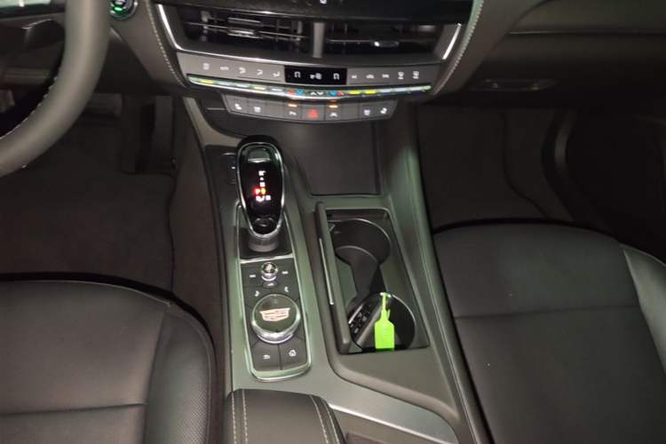 Used Cadillac CT5 2023 28T Luxury Edition (Standard Version) Gear Lever