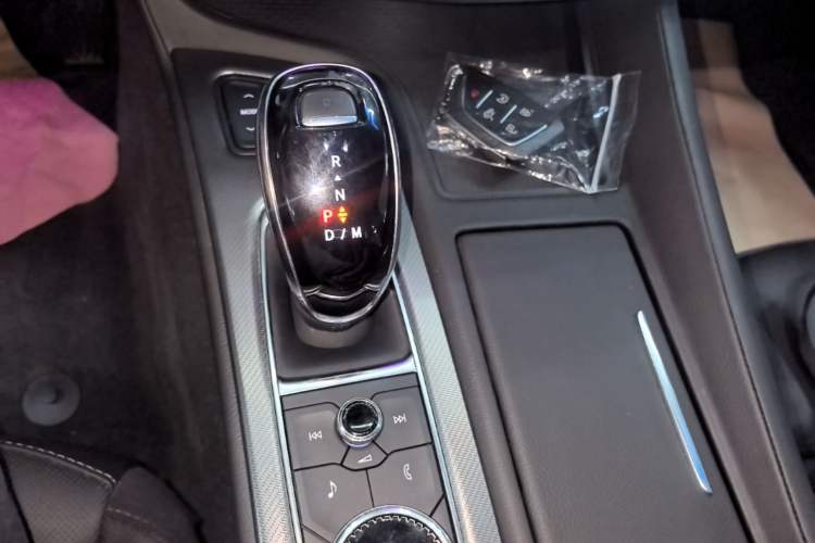 Used Cadillac CT5 2023 28T Luxury Edition (Standard Version) Gear Lever