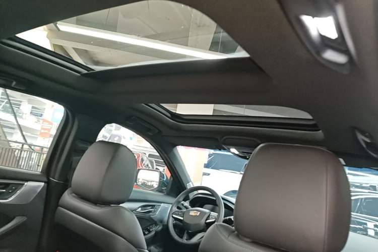 Used Cadillac CT5 2023 28T Luxury Edition (Standard Version) Headliner