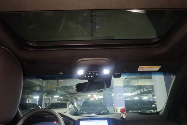 Used Cadillac CT5 2023 28T Prestige Model Headliner