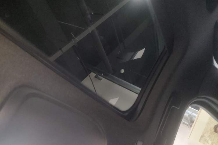 Used Cadillac CT5 2023 28T Luxury Edition (Standard Version) Headliner