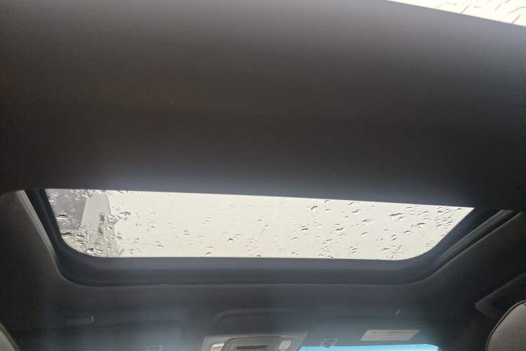 Used Cadillac CT5 2023 28T Platinum Edition Headliner
