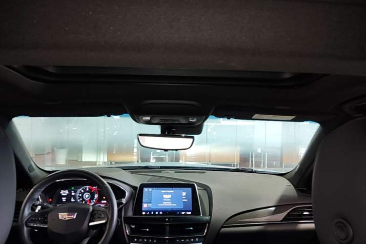 Used Cadillac CT5 2023 28T Platinum Edition Headliner