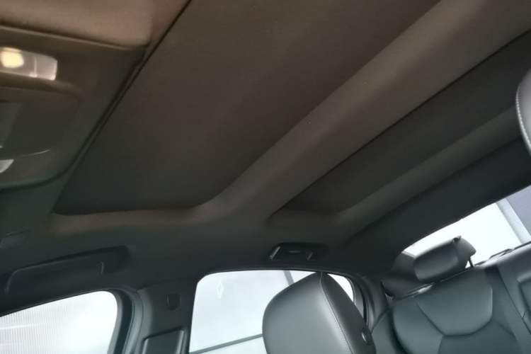 Used Cadillac CT5 2023 28T Luxury Edition (Standard Version) Headliner