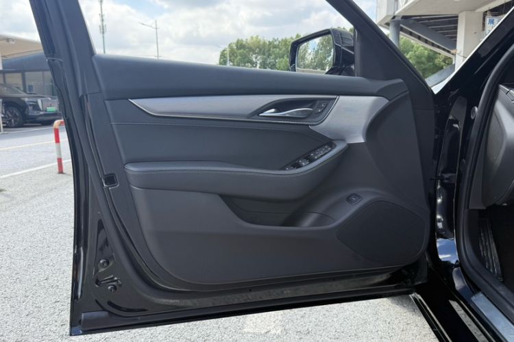 Used Cadillac CT5 2023 28T Luxury Edition (Standard Version) Interior 1