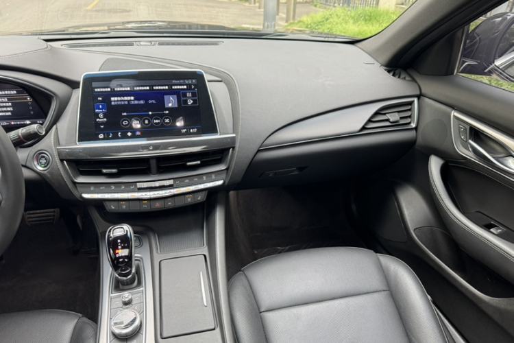 Used Cadillac CT5 2023 28T Luxury Edition (Standard Version) Interior 10
