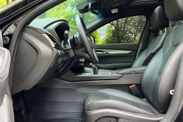 Used Cadillac CT5 2023 28T Luxury Edition (Standard Version) Interior 11