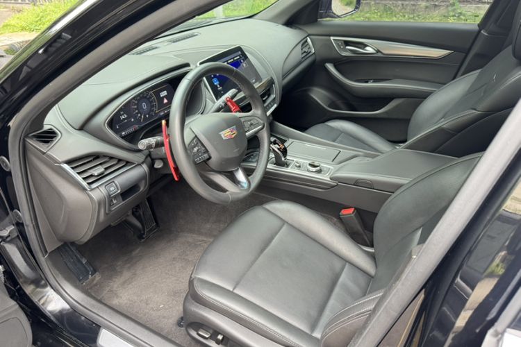 Used Cadillac CT5 2023 28T Luxury Edition (Standard Version) Interior 2