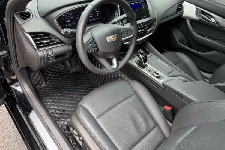 Used Cadillac CT5 2023 28T Luxury Edition (Standard Version) Interior 2