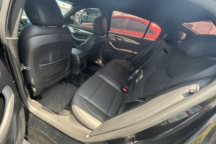 Used Cadillac CT5 2023 28T Luxury Edition (Standard Version) Interior 2