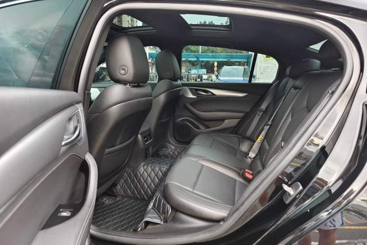Used Cadillac CT5 2023 28T Luxury Edition (Standard Version) Interior 3