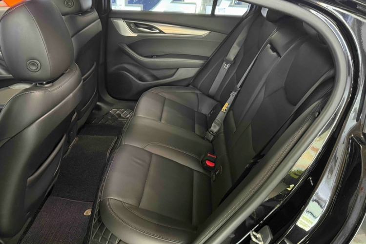 Used Cadillac CT5 2023 28T Prestige Model Interior 3