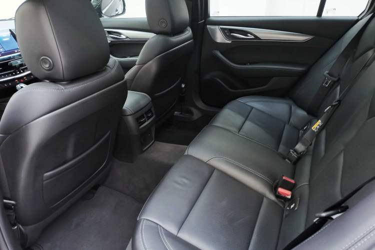 Used Cadillac CT5 2023 28T Luxury Edition (Standard Version) Interior 5