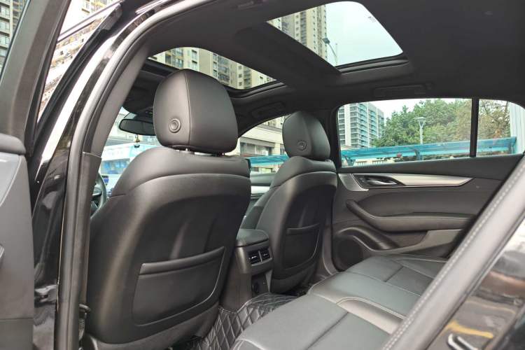 Used Cadillac CT5 2023 28T Luxury Edition (Standard Version) Interior 6