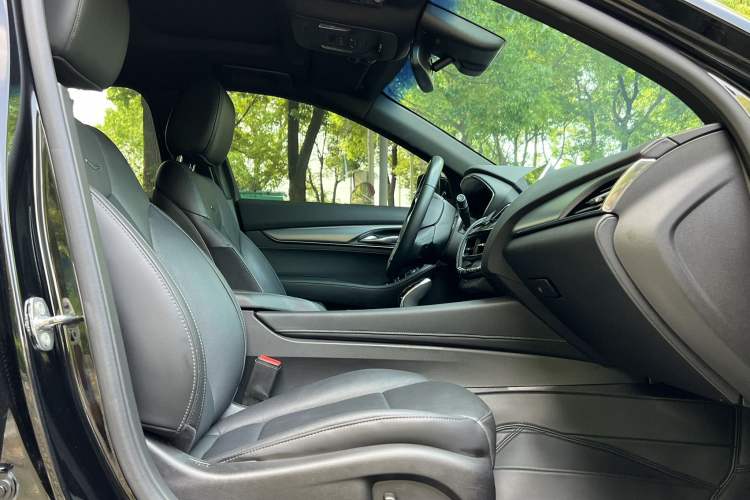 Used Cadillac CT5 2023 28T Luxury Edition (Standard Version) Interior 8