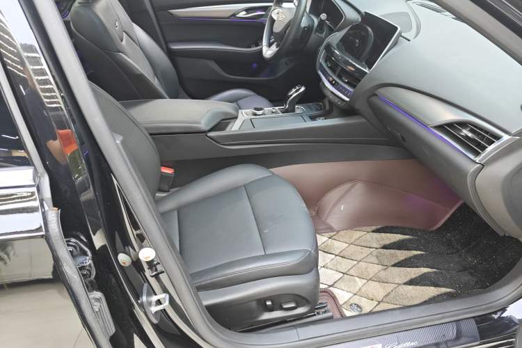 Used Cadillac CT5 2023 28T Luxury Edition (Standard Version) Interior 9