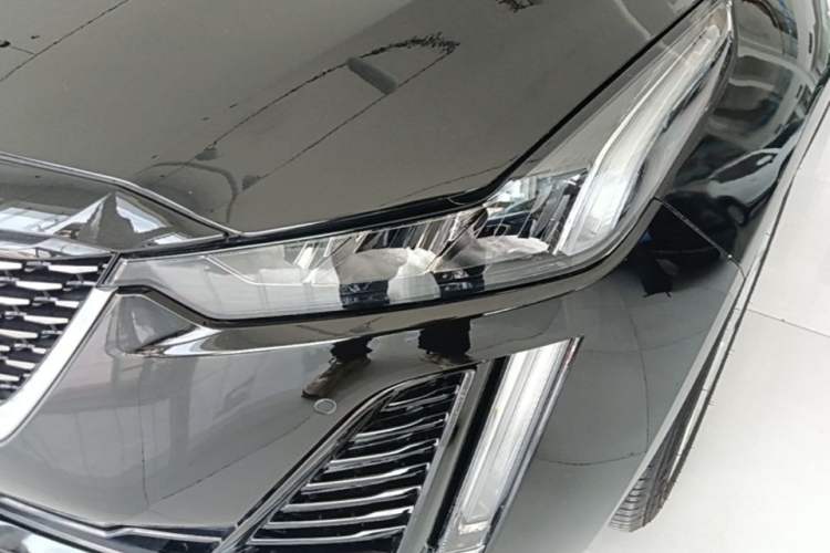 Used Cadillac CT5 2023 28T Luxury Edition (Standard Version) Left Front Headlight