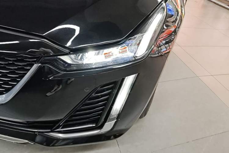 Used Cadillac CT5 2023 28T Luxury Edition (Standard Version) Left Front Headlight