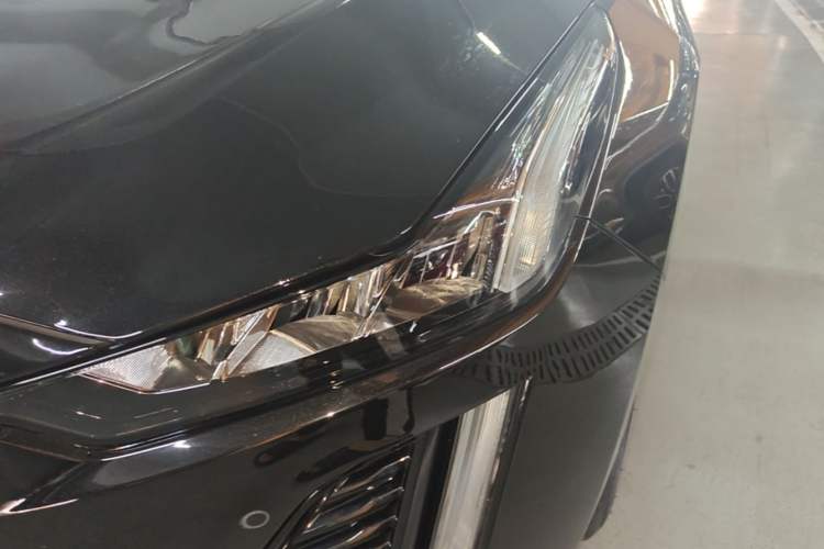 Used Cadillac CT5 2023 28T Luxury Edition (Standard Version) Left Front Headlight